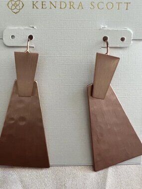 Kendra Scott Stud Earrings